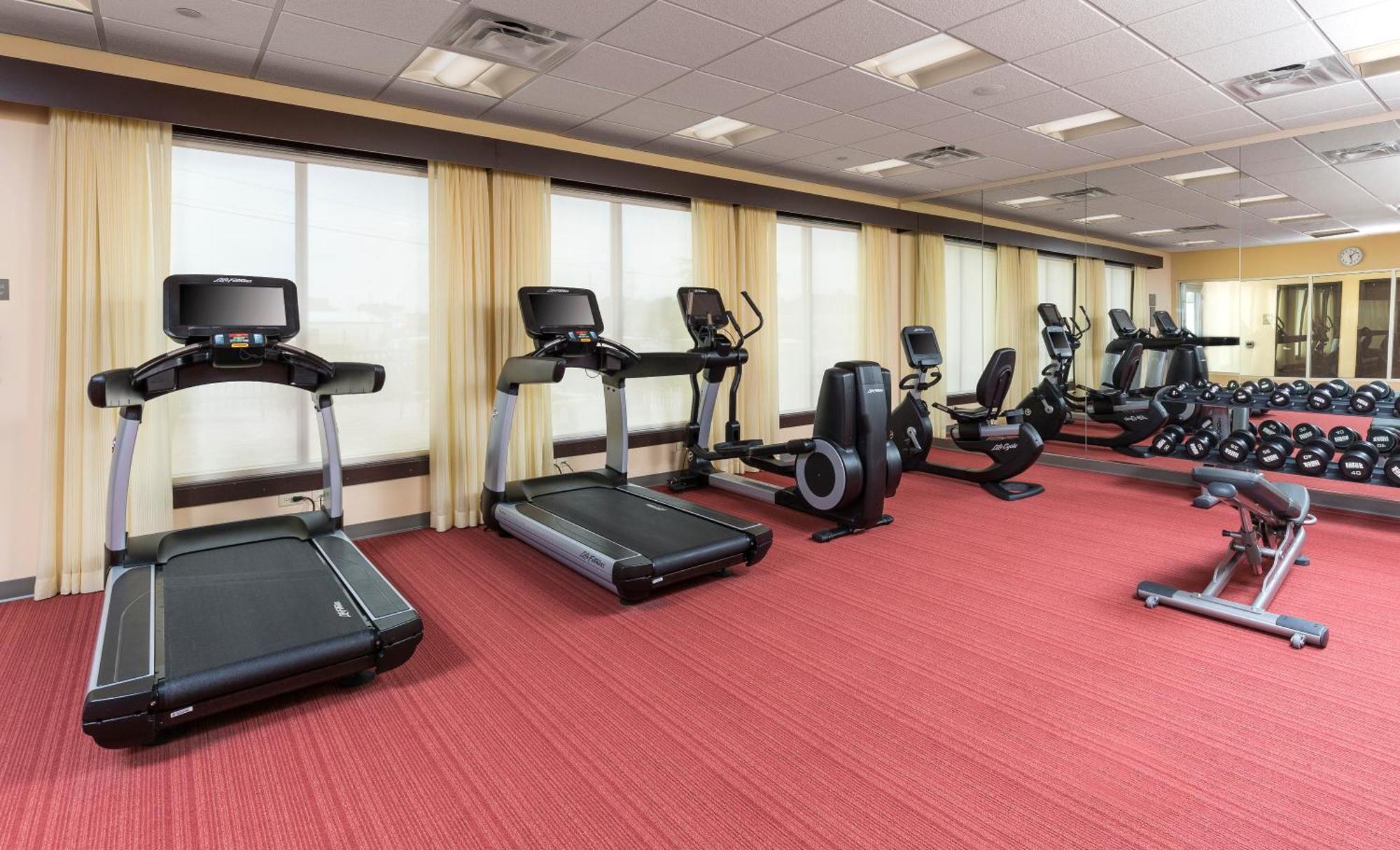 Hyatt Place Canton Lake Cable Zewnętrze zdjęcie