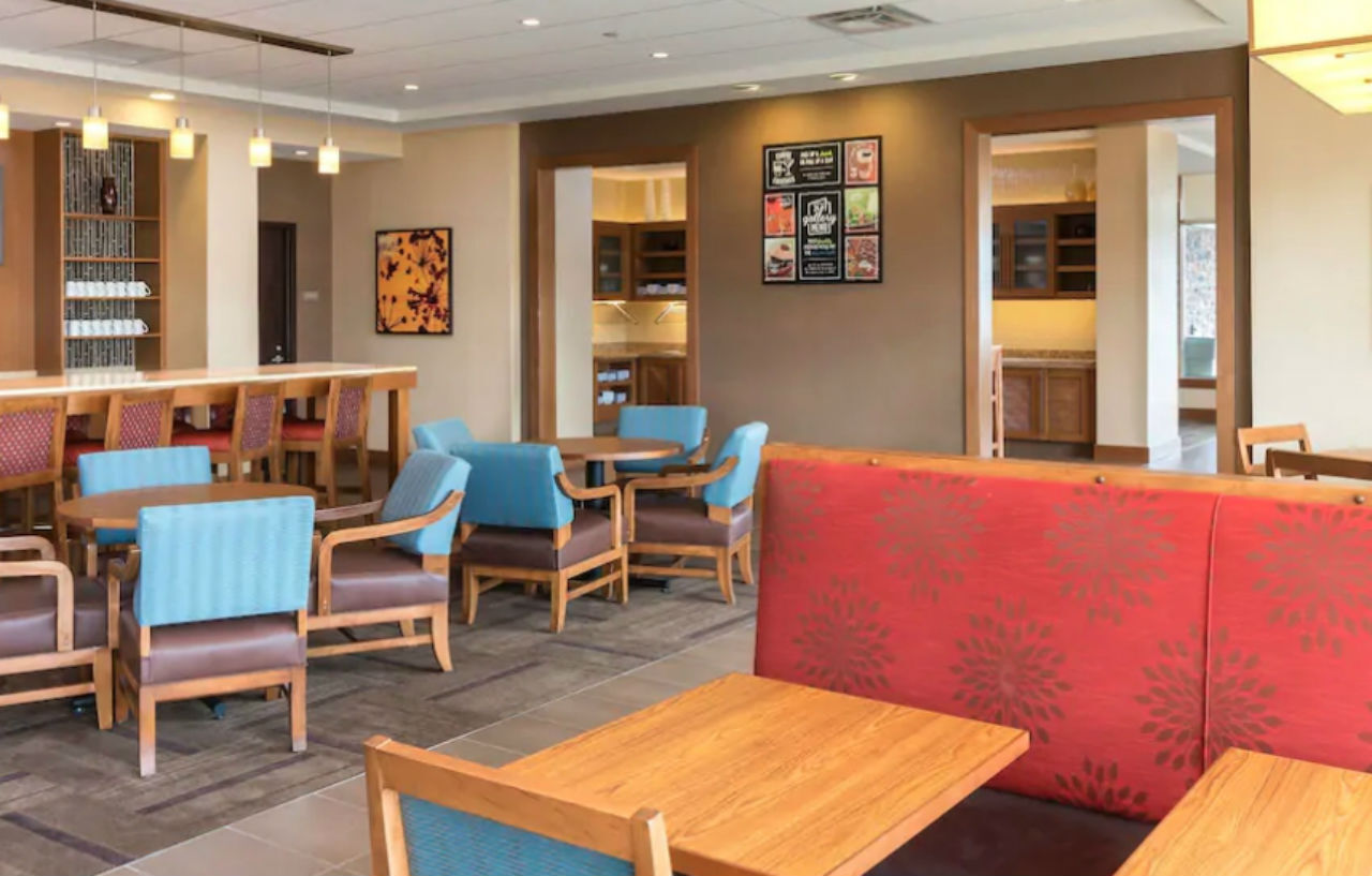 Hyatt Place Canton Lake Cable Zewnętrze zdjęcie
